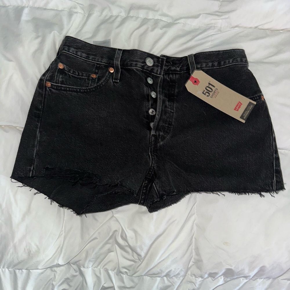 🆕NWT Levi's Women's Black Jean Shorts